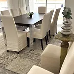 Apartment Modern 3bdr_top Floor_lux_suite_balcony